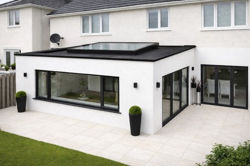 Design visualisation of a flat-roof extension with a roof lantern and corner glazing